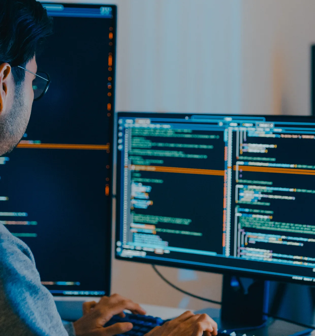 Forward-deployed analyst supporting business decisions