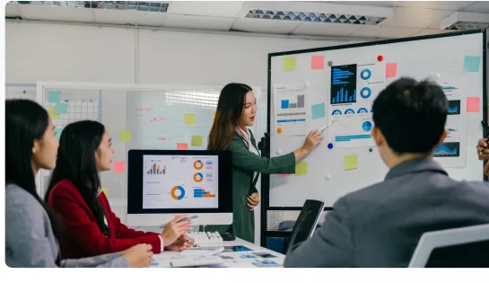 CEO using Predien predictive intelligence to guide business decisions